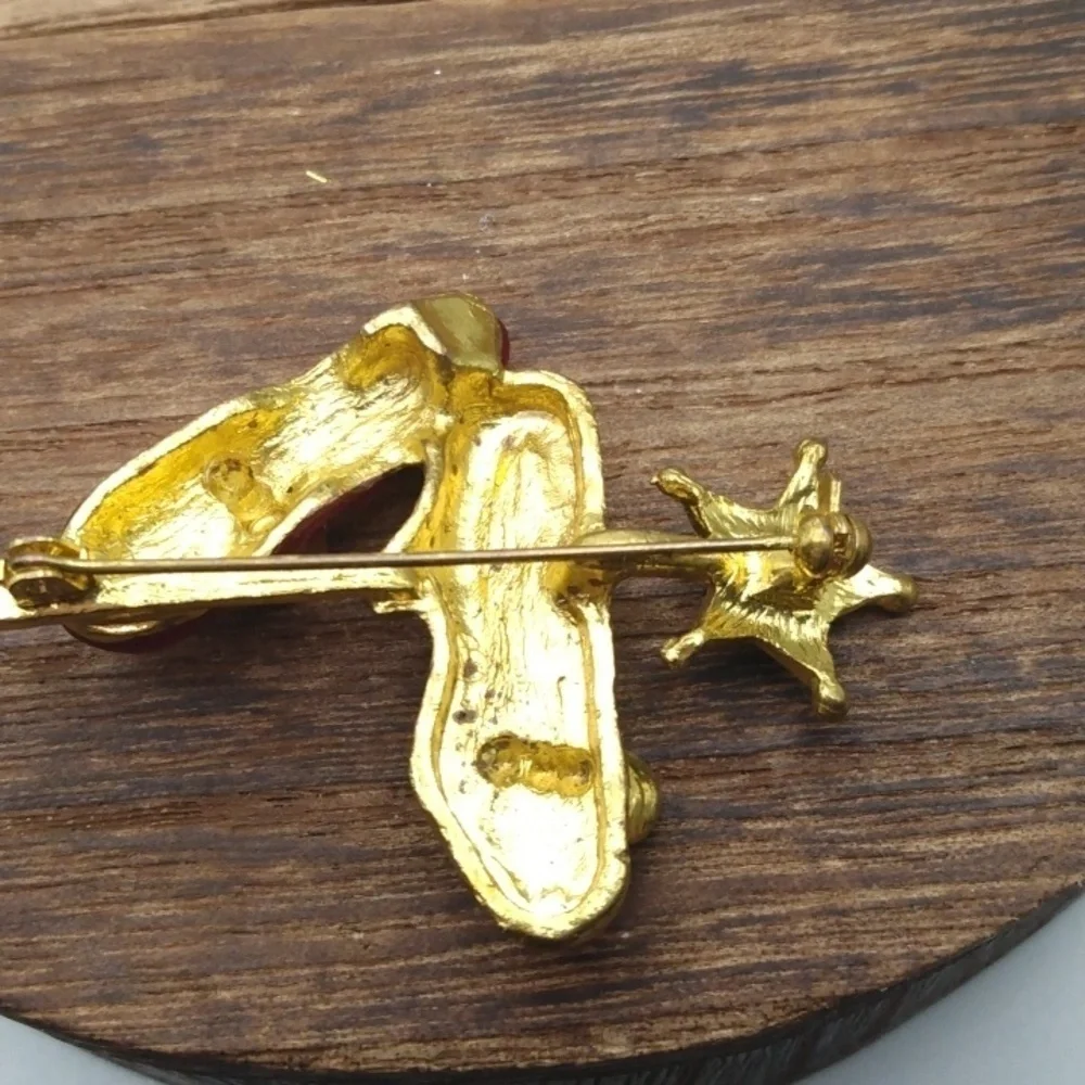 Fairy godmother magic wand slippers brooch B231‎